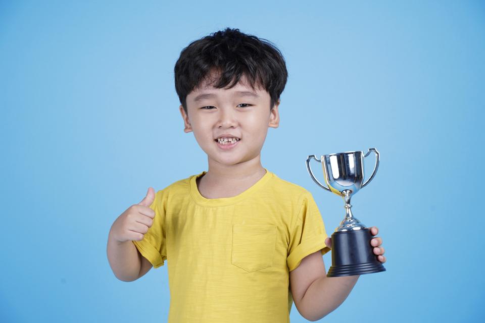 Anak Ikut Lomba, Emang Penting? Ternyata Ini Manfaatnya