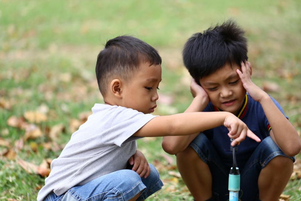 Anak Neurodivergen Sulit Berteman? Ini yang Perlu Dipahami Orang Tua