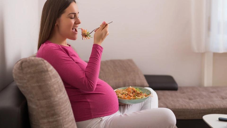 Bolehkah Ibu Hamil Makan Seblak? Intip Aneka Resep Yang Aman Buat Bumil