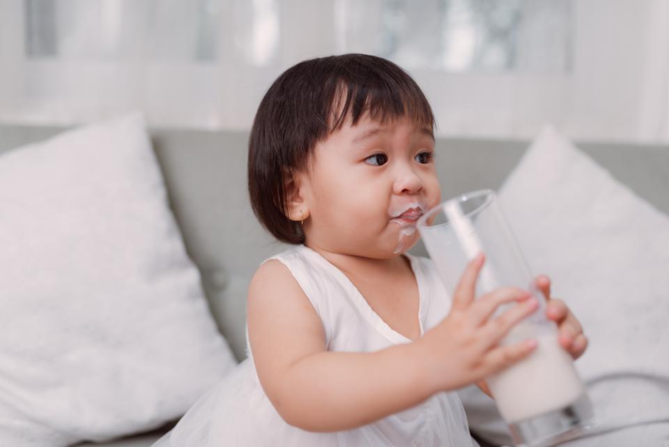 Cara Memilih Susu Pertumbuhan Anak yang Tepat Menurut Dokter