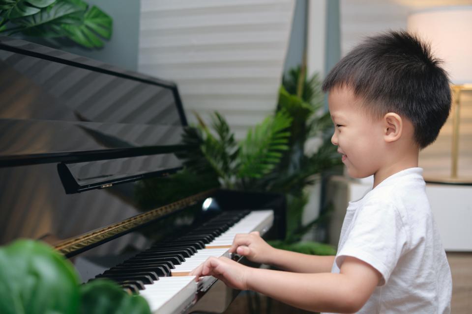 Cara Menemukan Bakat Anak, Ini Kata Psikolog!