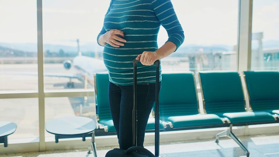 Pentingnya Vaksin Flu dan Tdap buat Bumil Jadi Persiapan  Liburan!