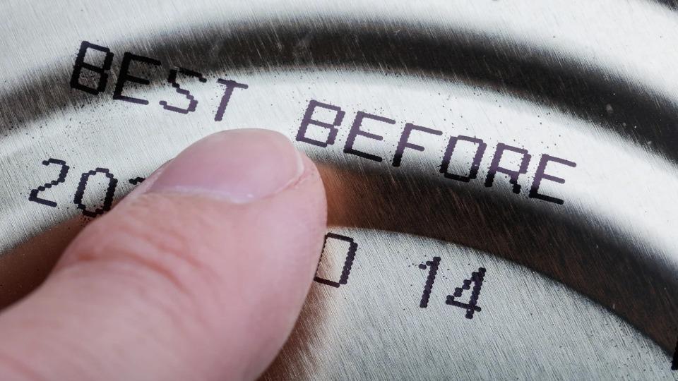 Perbedaan Best Before Dan Expired Date Untuk Produk Layak Konsumsi