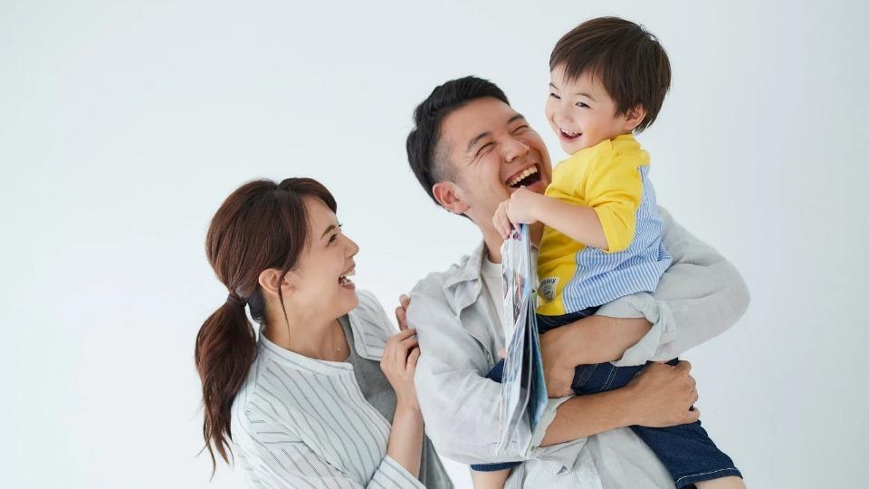 Tantrum Dan Manja Bisa Jadi Tanda Anak Butuh Perhatian, Lho!